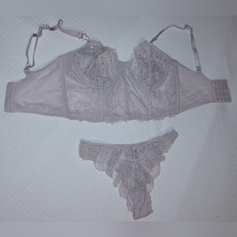 Victoria Secret Long-Line unlined bra and panty